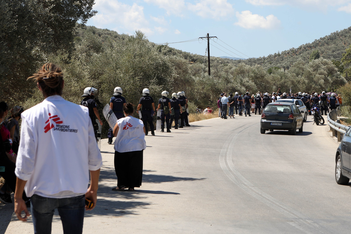 MSF condena ataques violentos em Moria, na Grécia MSF condena ataques violentos em Moria, na Grécia