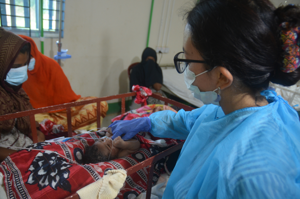 Cuidados interrompidos: enfrentando a COVID-19 em Bangladesh Cuidados interrompidos: enfrentando a COVID-19 em Bangladesh