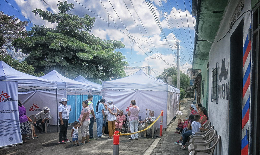 MSF facilita o acesso a cuidados de saúde em San Salvador e Soyapango MSF facilita o acesso a cuidados de saúde em San Salvador e Soyapango