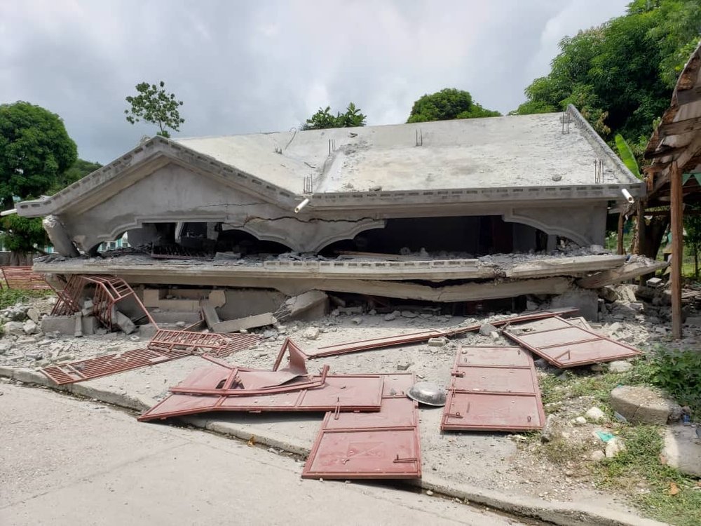 Terremoto no Haiti: MSF responde às necessidades médicas urgentes Terremoto no Haiti: MSF responde às necessidades médicas urgentes