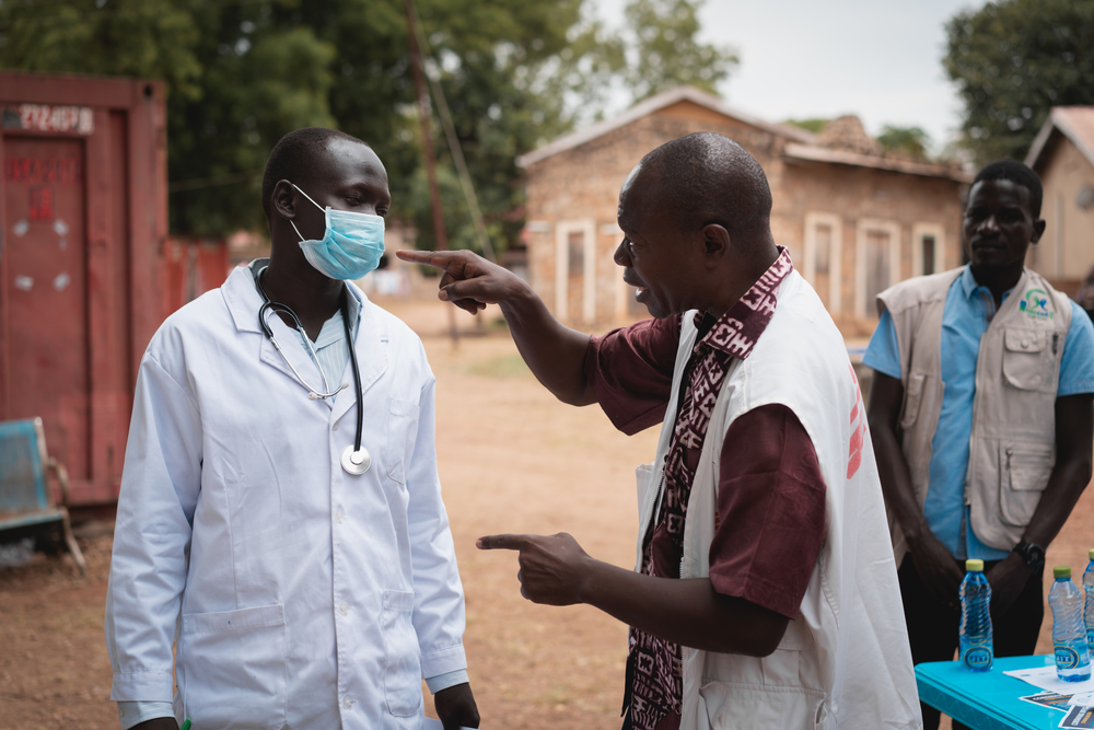 Níger: trabalhando com as comunidades durante a pandemia de COVID-19 Níger: trabalhando com as comunidades durante a pandemia de COVID-19