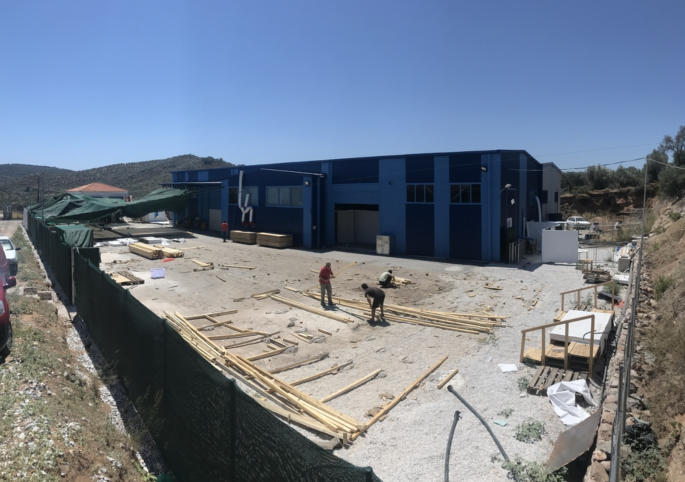 Grécia: MSF é forçada a fechar o centro de COVID-19 em Lesbos Grécia: MSF é forçada a fechar o centro de COVID-19 em Lesbos