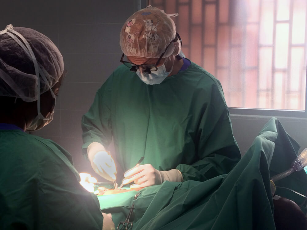 Libéria: MSF inicia programa de cirurgia pediátrica Libéria: MSF inicia programa de cirurgia pediátrica