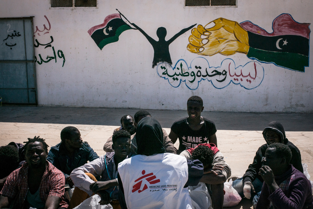 Líbia: MSF oferece cuidados de saúde a migrantes e refugiados detidos em Trípoli Líbia: MSF oferece cuidados de saúde a migrantes e refugiados detidos em Trípoli