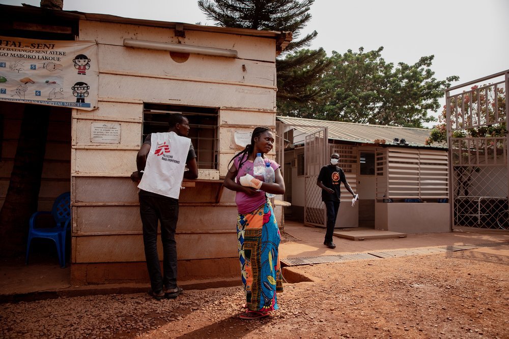 República Centro Africana: repetidos ataques a cuidados médicos deixam população vulnerável a doenças e morte República Centro Africana: repetidos ataques a cuidados médicos deixam população vulnerável a doenças e morte