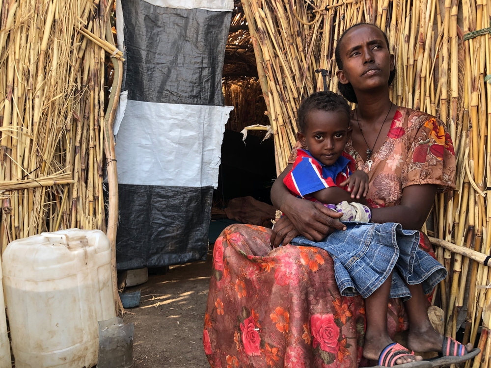 Hamdayet, Sudão: fome e cansaço extremo entre refugiados Hamdayet, Sudão: fome e cansaço extremo entre refugiados