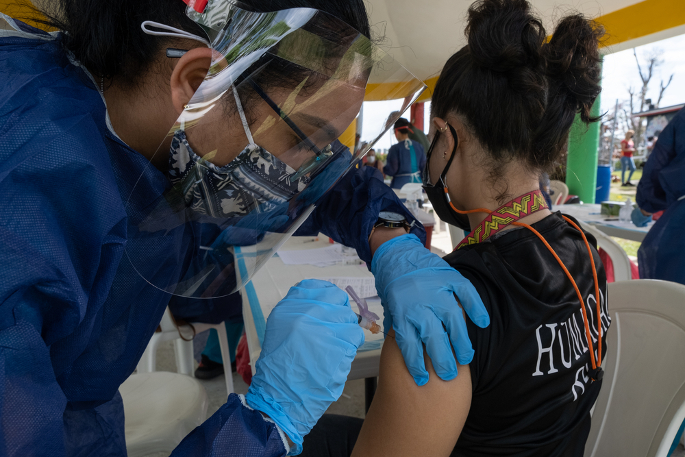 Profissionais de saúde e populações vulneráveis devem ser prioridade no acesso global às vacinas da COVID-19 Profissionais de saúde e populações vulneráveis devem ser prioridade no acesso global às vacinas da COVID-19
