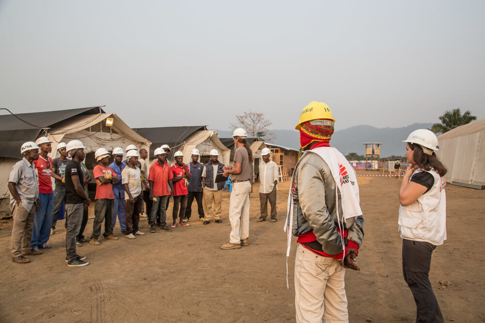 Serra Leoa: MSF inaugura hospital para combater altas taxas de mortalidade Serra Leoa: MSF inaugura hospital para combater altas taxas de mortalidade