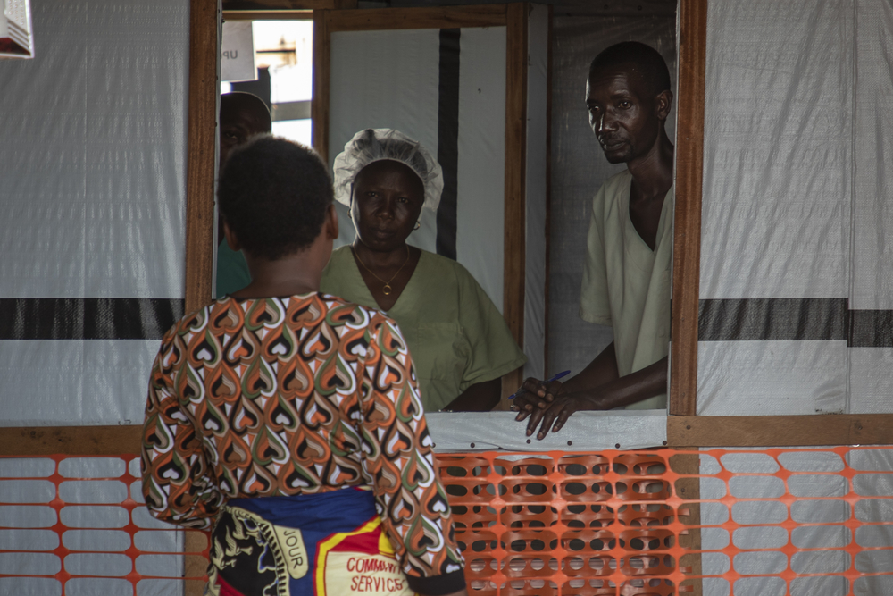 MSF defende que vacinação contra Ebola seja ampliada MSF defende que vacinação contra Ebola seja ampliada