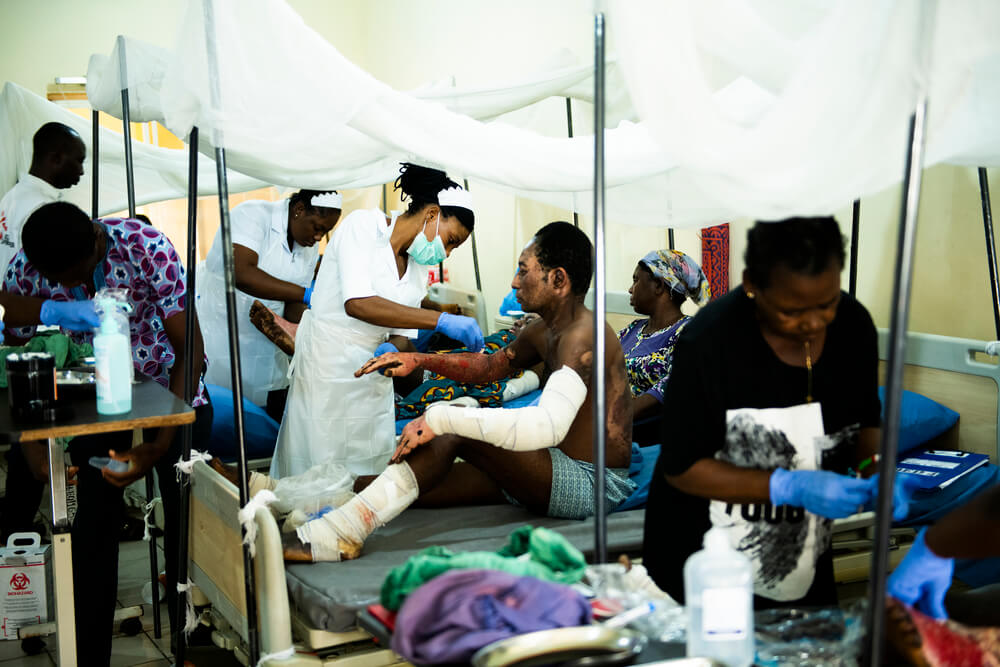 Nigéria: implementação de uma resposta cirúrgica de emergência Nigéria: implementação de uma resposta cirúrgica de emergência
