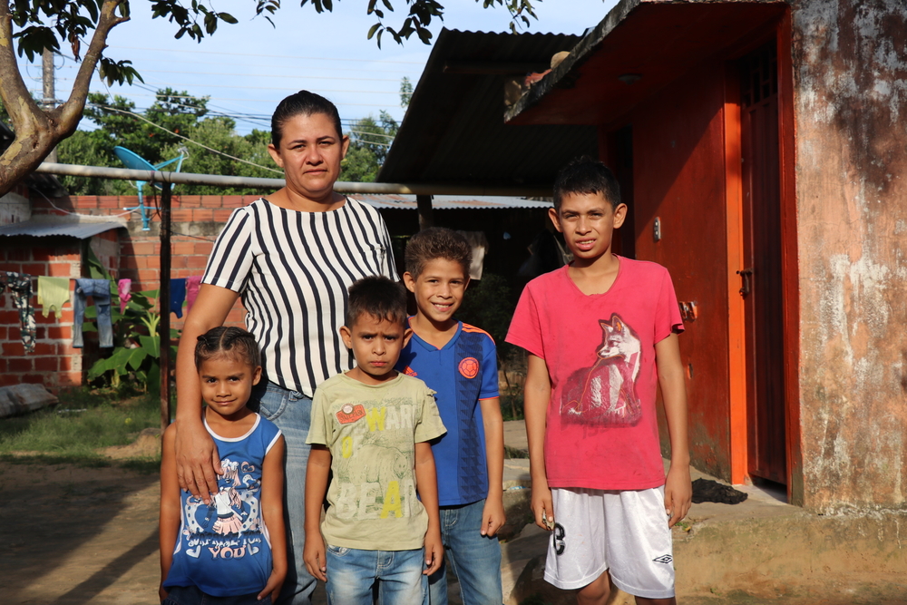 Migrantes venezuelanos vivem em uma encruzilhada na fronteira com a Colômbia Migrantes venezuelanos vivem em uma encruzilhada na fronteira com a Colômbia