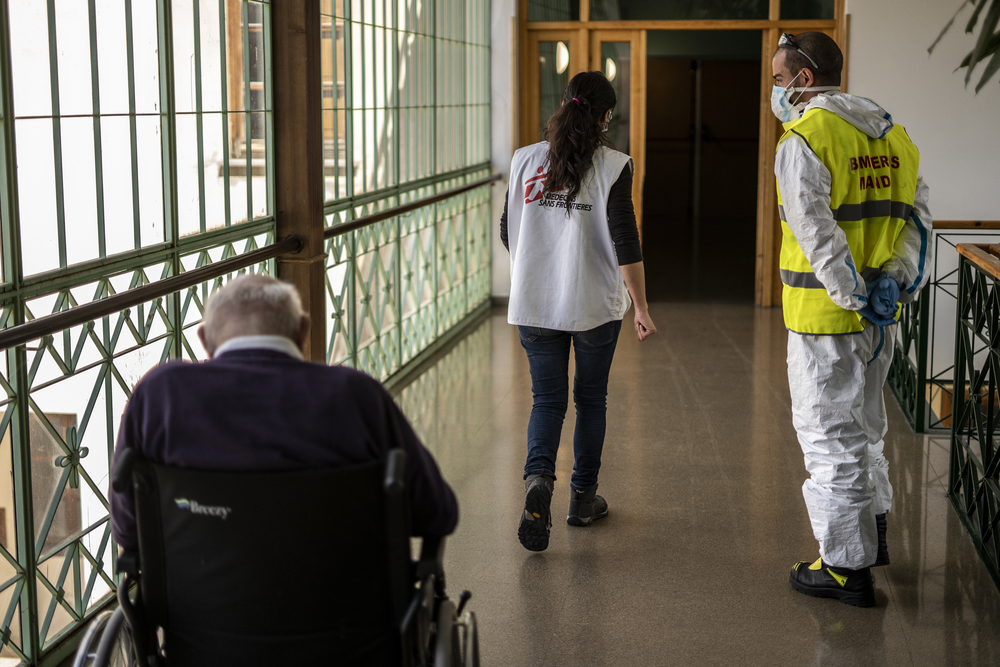 Espanha: pacientes idosos precisam de melhor atendimento e despedidas dignas com as famílias Espanha: pacientes idosos precisam de melhor atendimento e despedidas dignas com as famílias