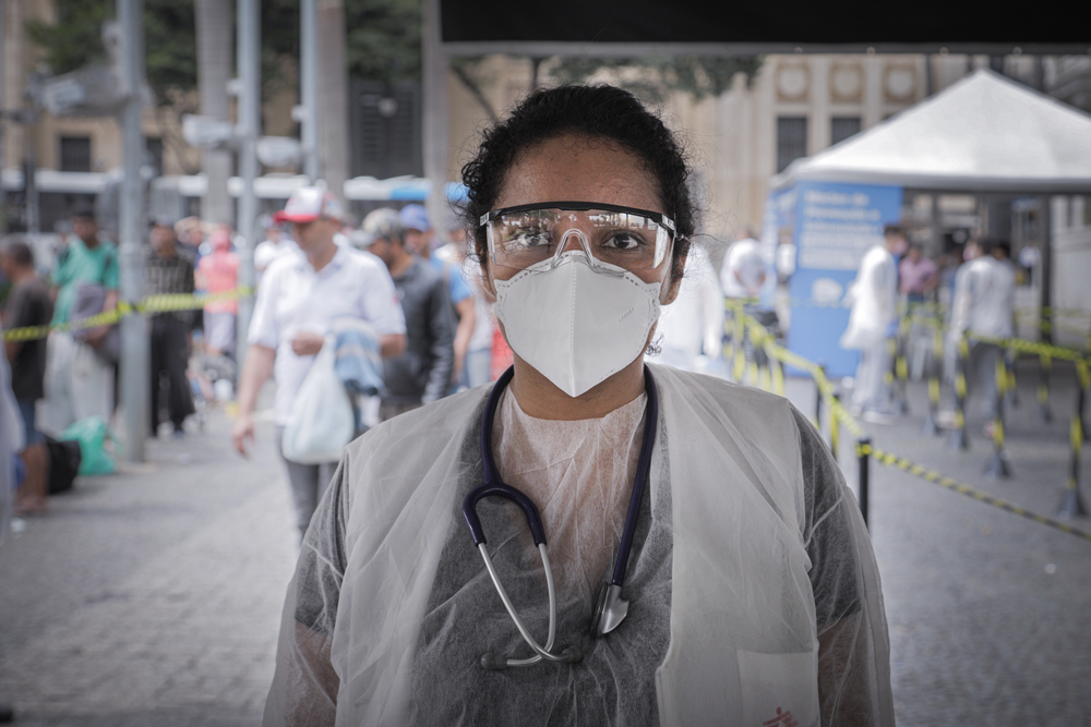 5 depoimentos de profissionais de MSF que atuam contra a COVID-19 5 depoimentos de profissionais de MSF que atuam contra a COVID-19