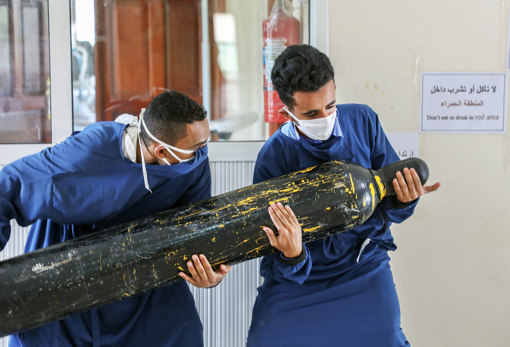 Pandemia de COVID-19: um ano da resposta de MSF Pandemia de COVID-19: um ano da resposta de MSF