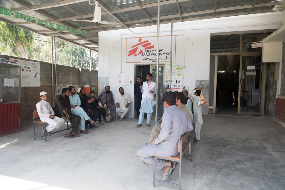 Equipe de MSF em Bajaur rem setembro de 2017. Encerramento do programa deixará milhares de pessoas sem acesso a cuidados médicos na região