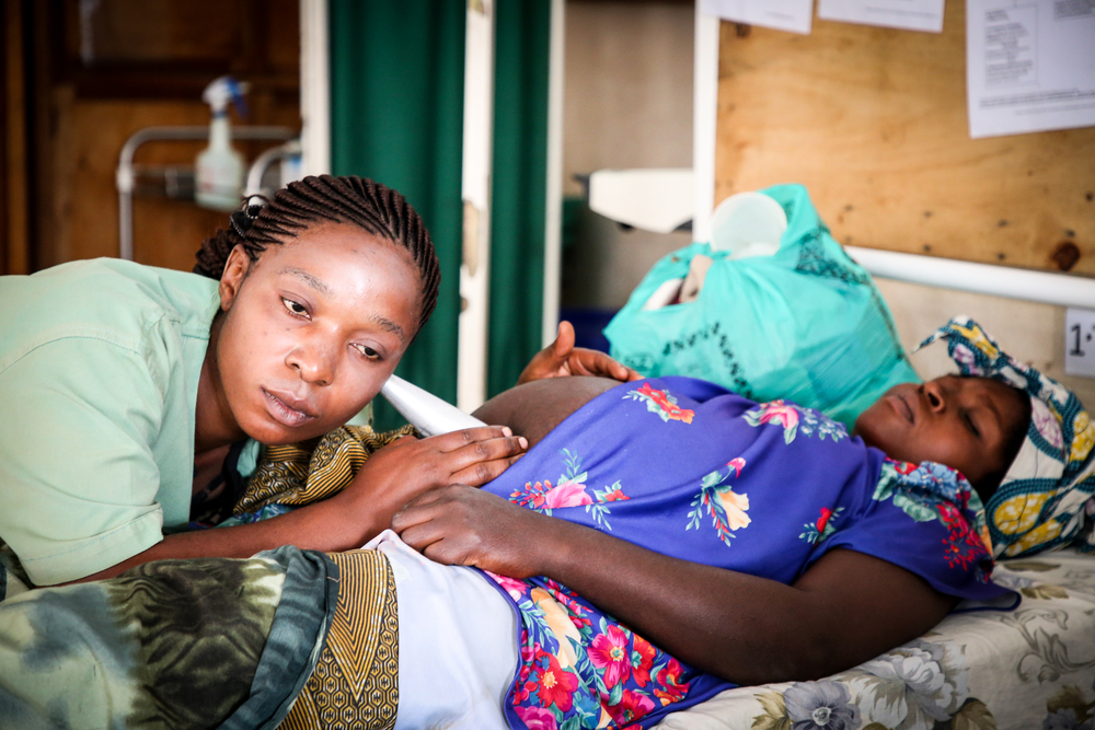 A diferença entre vida e morte: parto dramático na República Democrática do Congo A diferença entre vida e morte: parto dramático na República Democrática do Congo