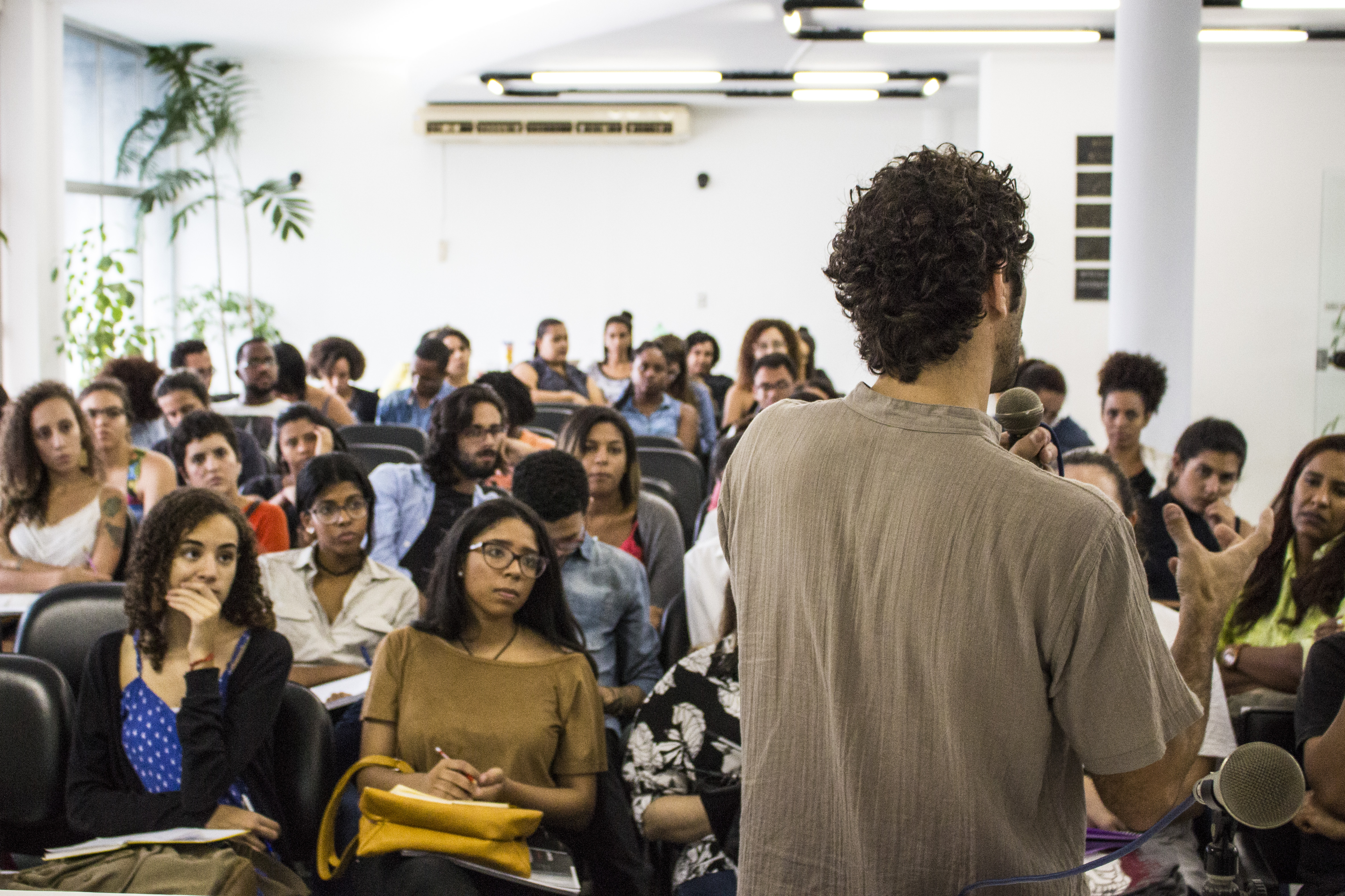 MSF reúne estudantes e profissionais em seminário de jornalismo em Salvador MSF reúne estudantes e profissionais em seminário de jornalismo em Salvador