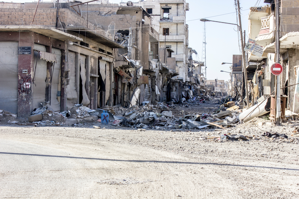 Síria: armadilhas e minas terrestres aguardam moradores que voltam a Raqqa Síria: armadilhas e minas terrestres aguardam moradores que voltam a Raqqa