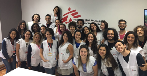 Equipe diálogo direto de MSF Equipe diálogo direto de MSF