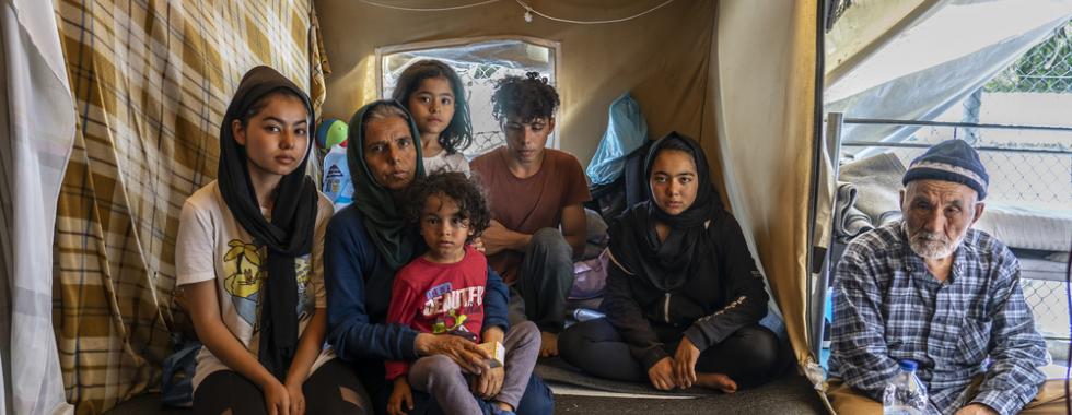 Uma política desastrosa: pessoas vulneráveis presas nas ilhas gregas 