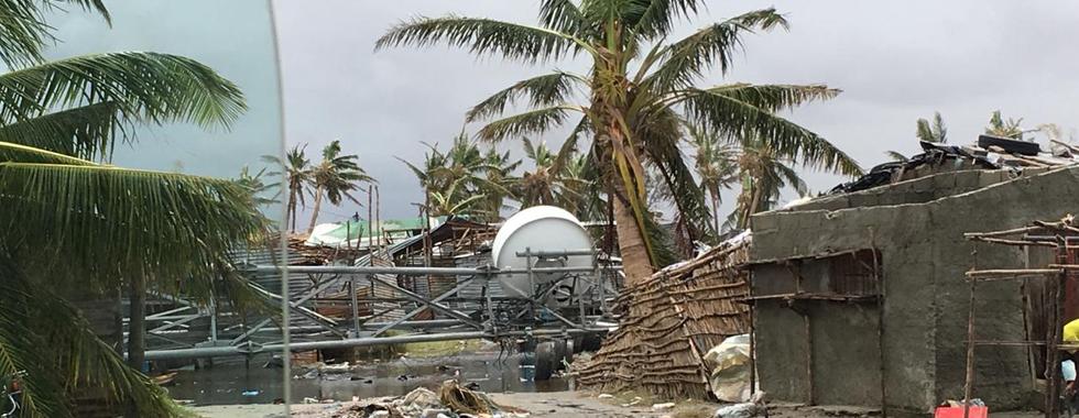 "Destruição e muita água"